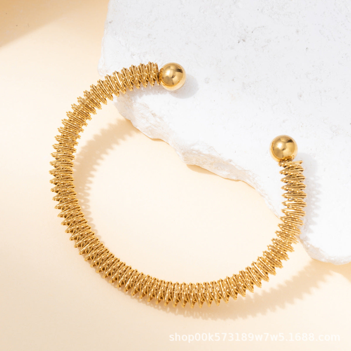 鈦鋼簡約手鐲彈力鋼絲跨境風歐美開口男女款高級感設計層次感手環