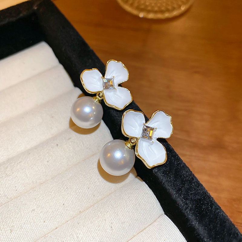 銀針超仙白色愛心花朵流蘇耳環個性氣質百搭耳釘輕奢高級感耳飾女