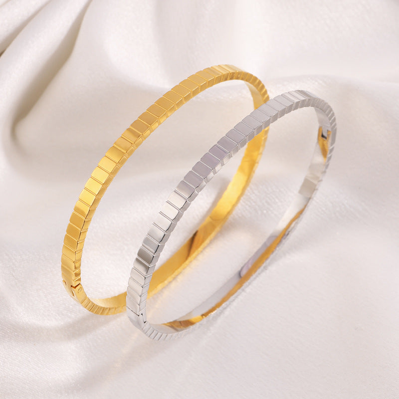 鈦鋼手鐲時尚簡約條紋開口不鏽鋼手鐲女生高級感不掉色百搭手環