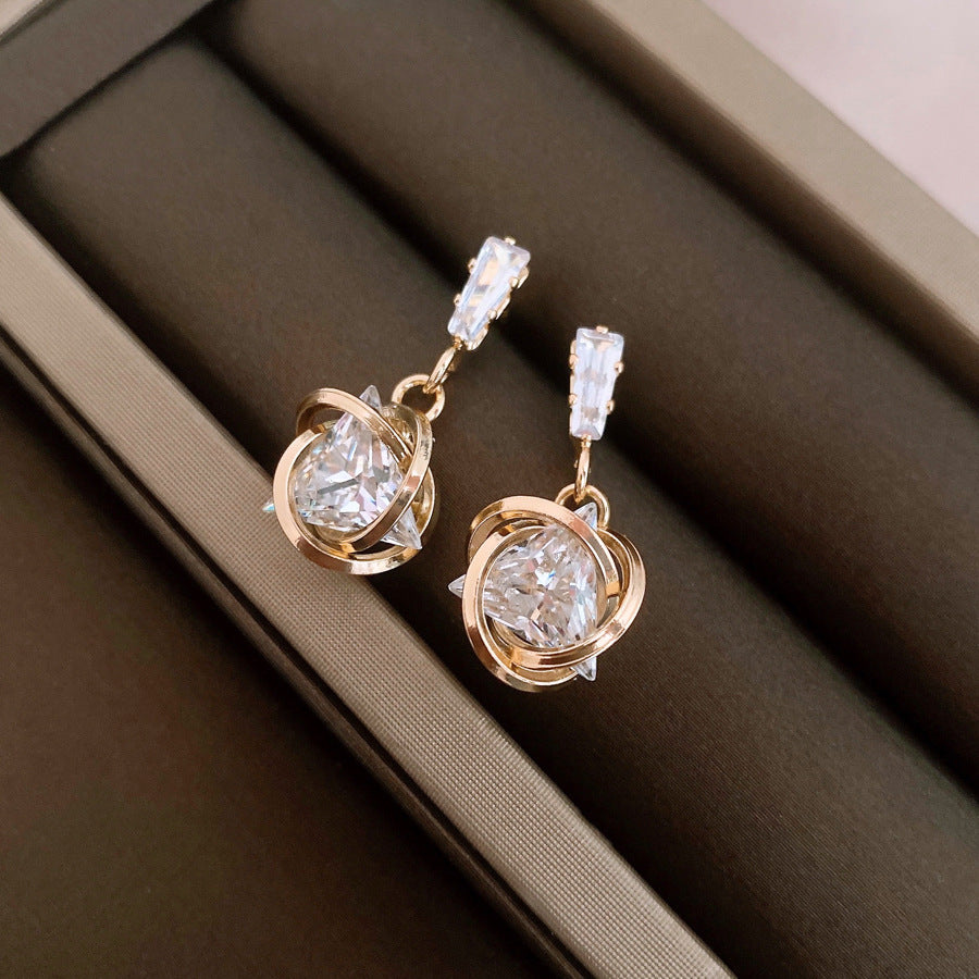 銀針時尚甜酷鋯石三角形旋渦耳釘小衆設計感耳環輕奢高級感耳飾女