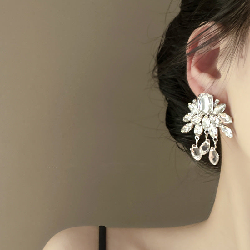 銀針冷淡風透明樹脂水滴花朵珍珠耳環時尚耳釘跨境歐美高級感耳飾