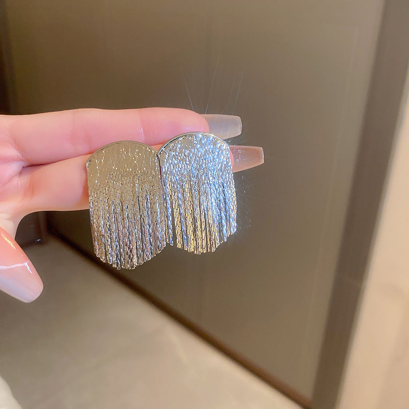 銀針歐美金屬風珍珠蝴蝶花朵流蘇耳釘小衆個性耳環時尚誇張耳飾女