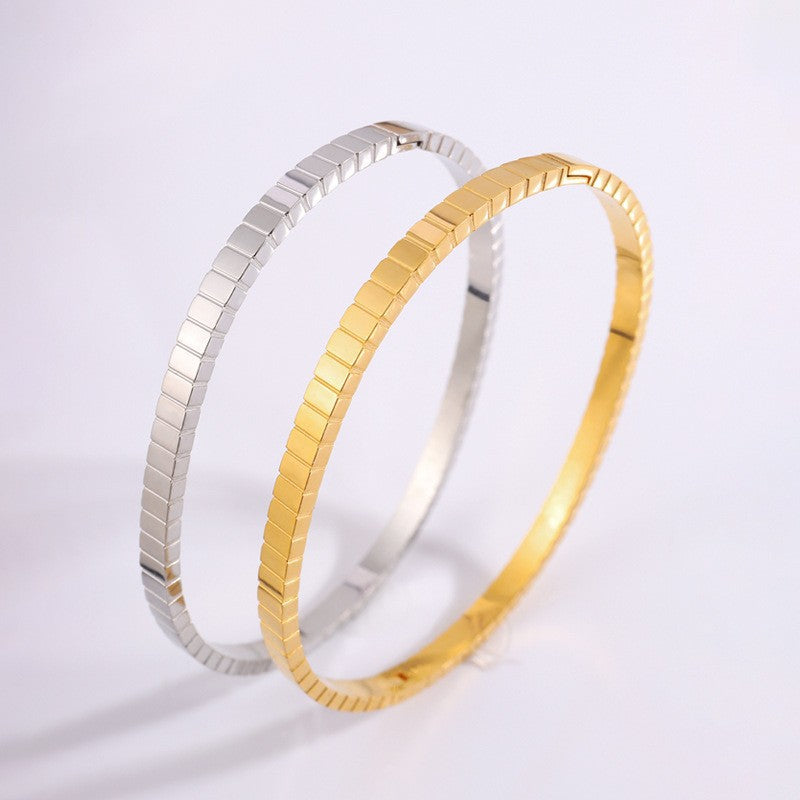 鈦鋼手鐲時尚簡約條紋開口不鏽鋼手鐲女生高級感不掉色百搭手環