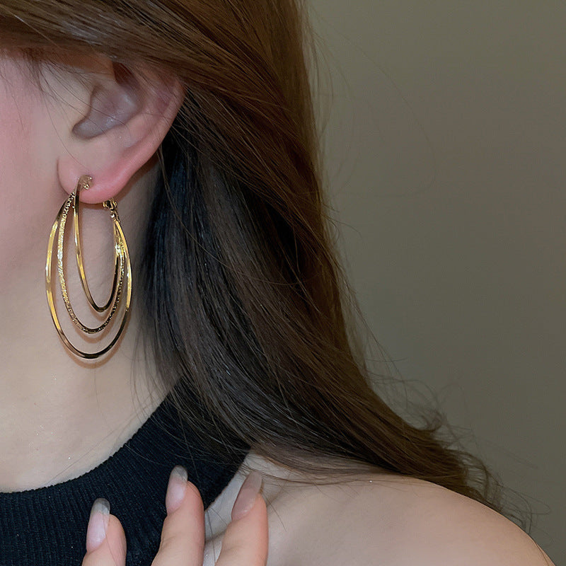 銀針歐美冷淡風鑲鑽愛心圓圈耳圈小衆簡約誇張耳環百搭高級感耳飾