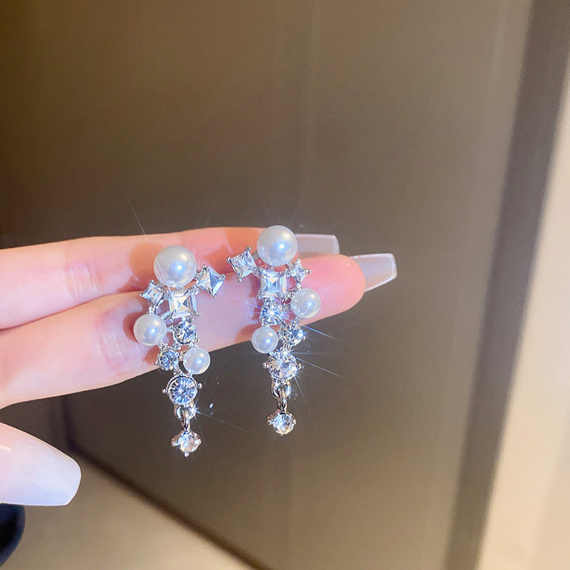 銀針跨境冷淡風銀色鑲鑽鋯石花朵珍珠耳環長款流蘇耳釘高級感耳飾