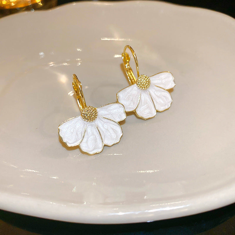 銀針冷淡風透明樹脂水滴花朵珍珠耳環時尚耳釘跨境歐美高級感耳飾