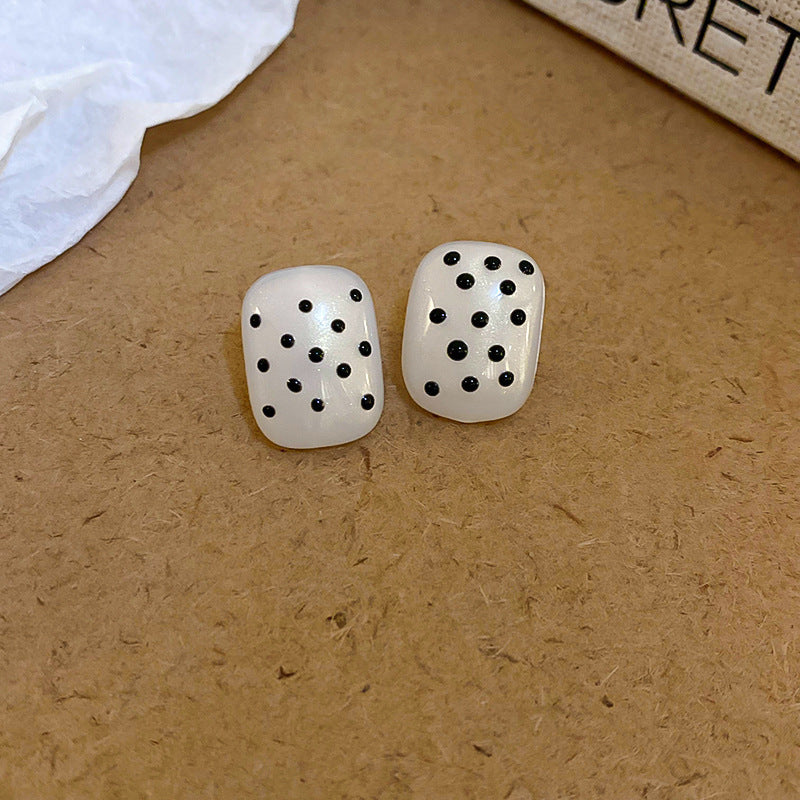 銀針冷淡風透明樹脂水滴花朵珍珠耳環時尚耳釘跨境歐美高級感耳飾