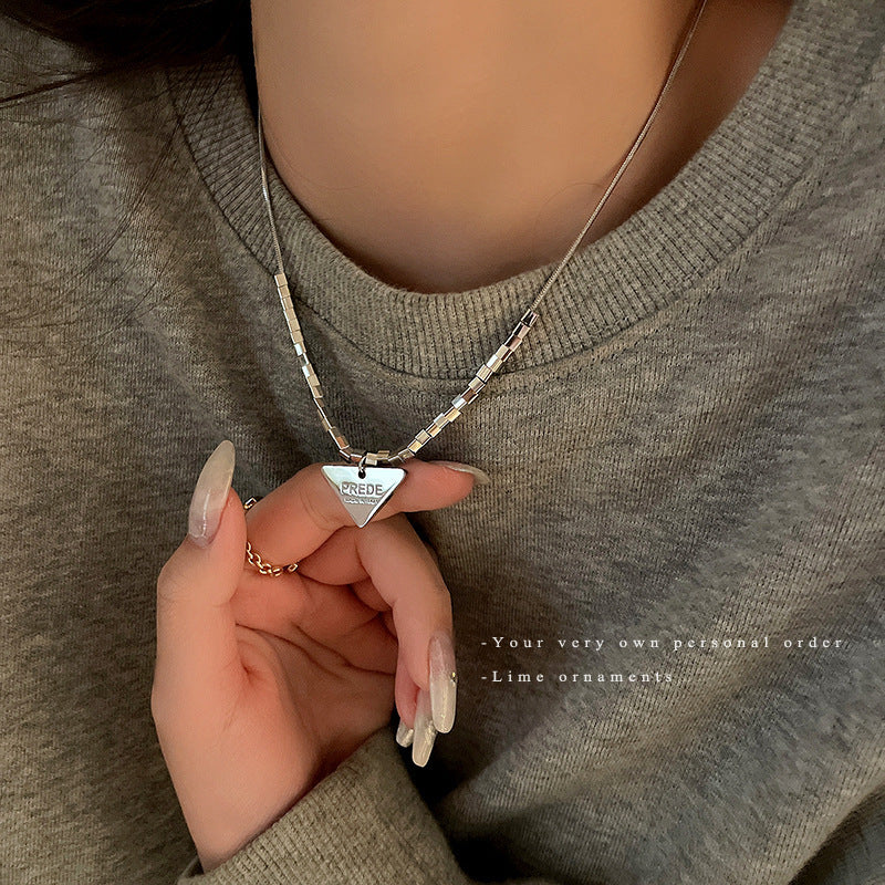 韓國冷淡風鑲鑽鋯石弧線項鍊時尚輕奢氣質鎖骨鏈高級感新款項飾女