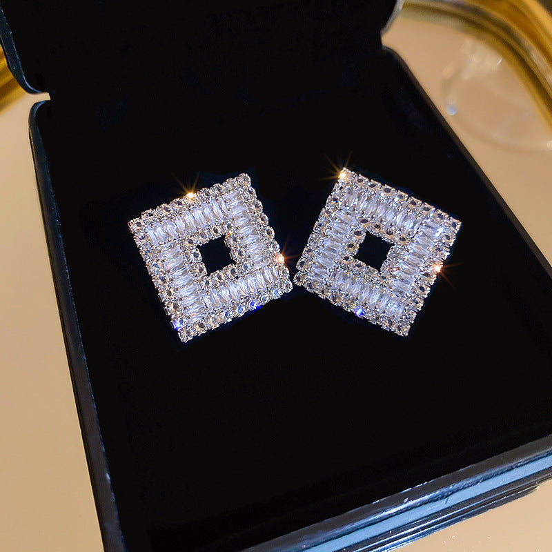 銀針歐美誇張銀色素圈愛心耳環冷淡風時尚耳圈輕奢個性高級感耳飾